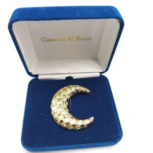 Camrose & Kross Gold Tone Crescent Moon Brooch In Blue Velvet Box